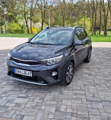 Kia Stonic cena 59900 przebieg: 78000, rok produkcji 2018 z Pabianice małe 781